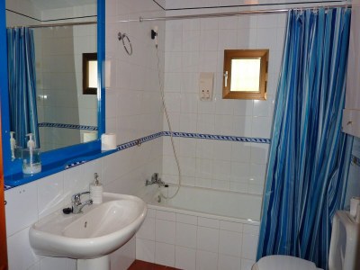 Holiday house Family Stay with Private Pool - Features photo 18