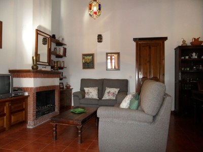 Holiday house Family Stay with Private Pool - Features photo 24