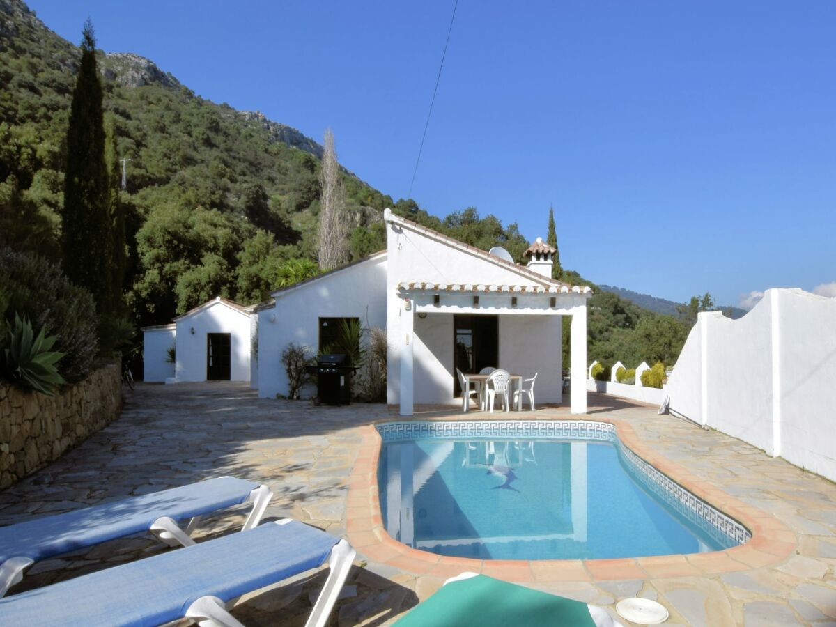 Holiday house Sonnige Casares Villa mit Pool