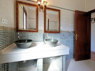 Villa Pool-Retreat in Arenas - Features photo 34