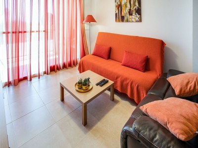 Apartment Belvilla by OYO Eucaliptus - Features photo 18