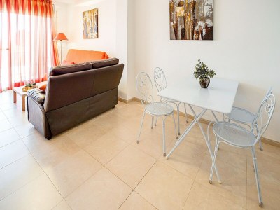 Apartment Belvilla by OYO Eucaliptus - Features photo 22