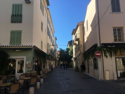 Apartment Modernes Appartement in Antibes mit eigener Terrasse - Environment photo 35