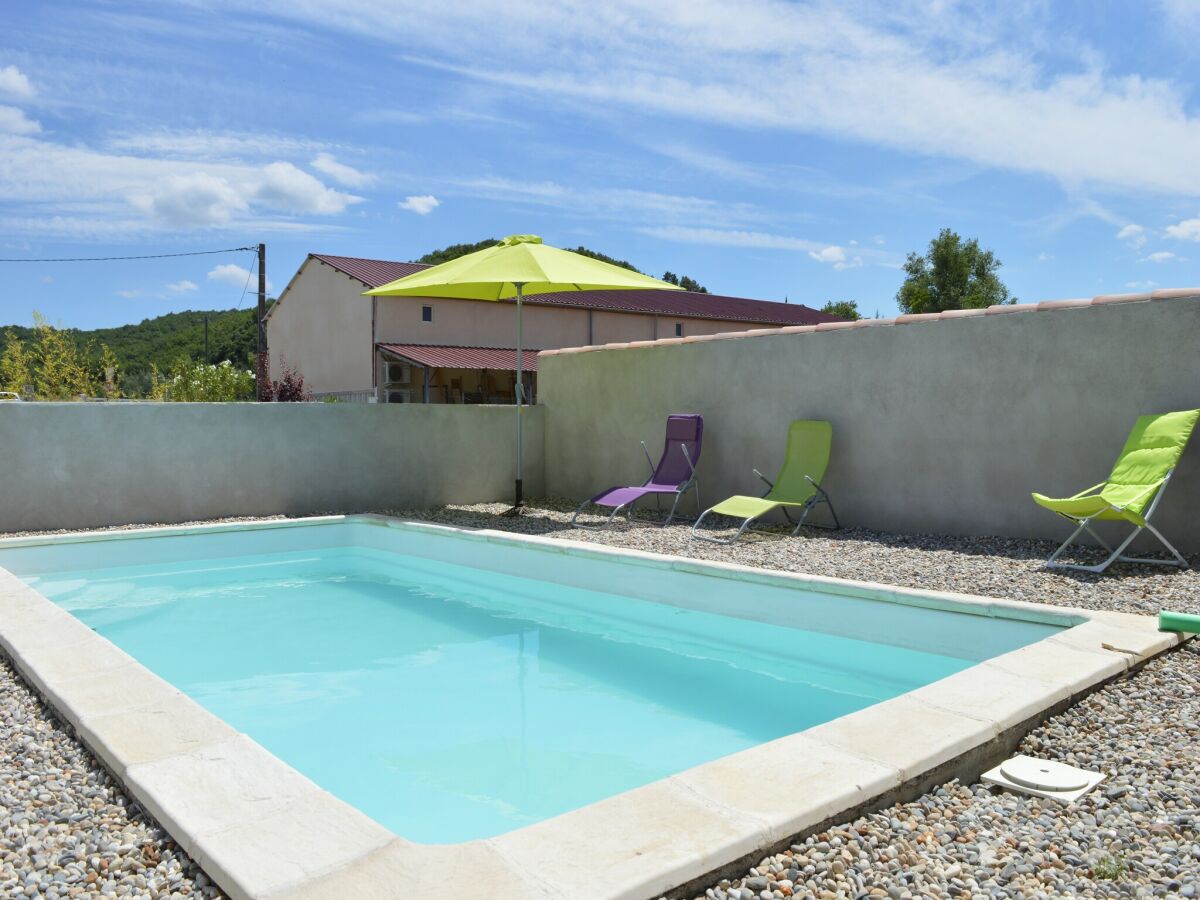 Holiday house Modernes Ferienhaus mit beheiztem Pool - Outdoor photo 5