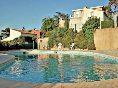 Holiday house Rural villa with shared pool and tennis court - Outdoor photo 7