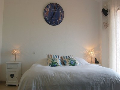 Holiday house Rural villa with shared pool and tennis court - Features photo 16