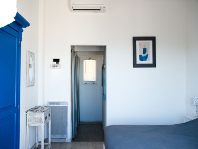 Holiday house Rural villa with shared pool and tennis court - Features photo 21