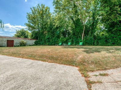 Farmhouse Farmhouse in Boncourt with Private Garden - Outdoor photo 11