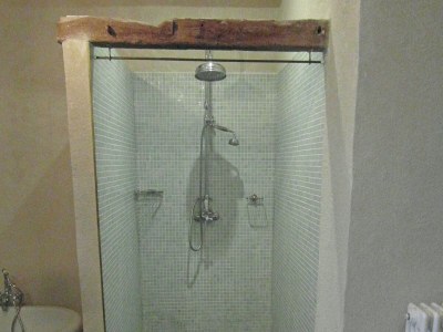 Castle Schloss in Le Veurdre am Wald und Fluss - Features photo 23