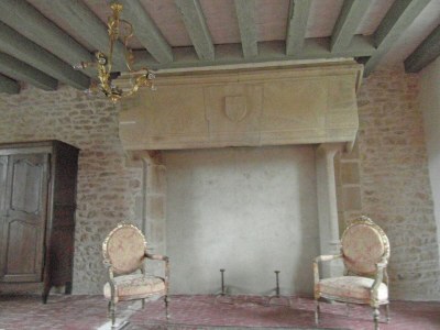 Castle Schloss in Le Veurdre am Wald und Fluss - Outdoor photo 40