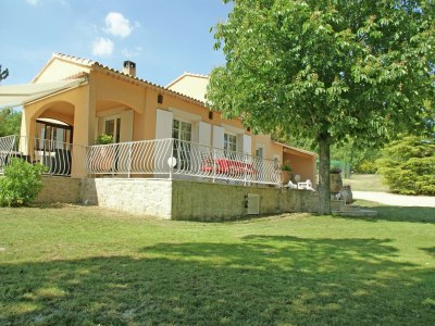 Villa Villa in Reillanne with Private Pool in Alpes de Haute Provence - Villa