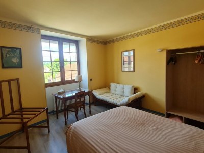 Holiday house Holiday Home Vault-de-Lugny near Forest - Features photo 28