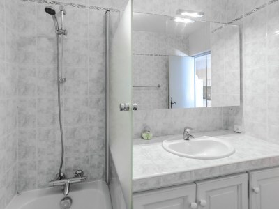 Villa Charmante Villa in Castellane - Features photo 19