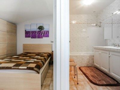 Villa Charmante Villa in Castellane - Features photo 25