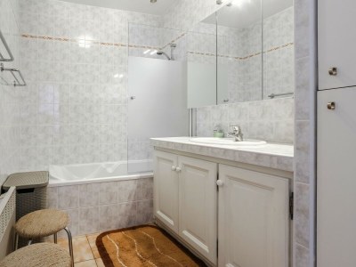 Villa Charmante Villa in Castellane - Features photo 26