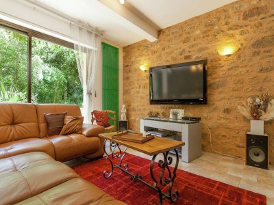 Holiday house Geräumiges Bauernhaus mit Pool - Features photo 20