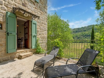 Holiday house Holiday Home in Les Assions near Bois de Païolive - Outdoor photo 2