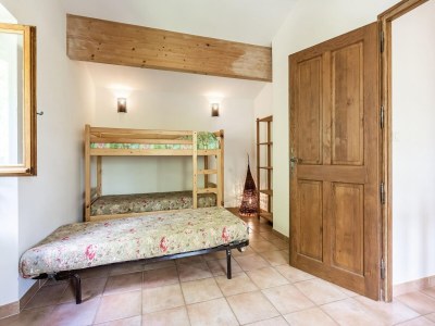 Holiday house Holiday Home in Les Assions near Bois de Païolive - Features photo 17