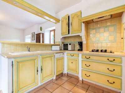 Holiday house Holiday Home in Les Assions near Bois de Païolive - Features photo 18