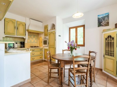 Holiday house Holiday Home in Les Assions near Bois de Païolive - Features photo 33