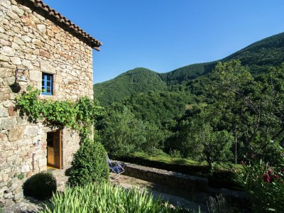 Apartment Fabulous holiday home with mountain views - Outdoor photo 3