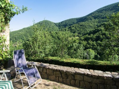 Apartment Fabulous holiday home with mountain views - Outdoor photo 5