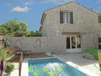 Villa Bliss Near Aix-en-Provence in Bouches du Rhône - Villa