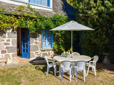 Holiday house Vic-sur-Cère Family Nest - Outdoor photo 10