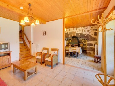 Holiday house Vic-sur-Cère Family Nest - Features photo 22