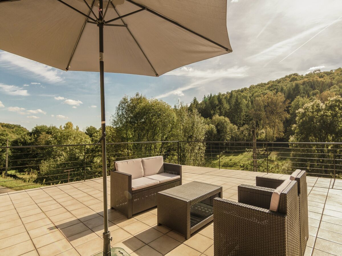 Villa Villa with Pool & Views in Sérilhac - Outdoor photo 5