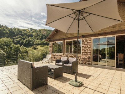Villa Villa with Pool & Views in Sérilhac - Outdoor photo 2