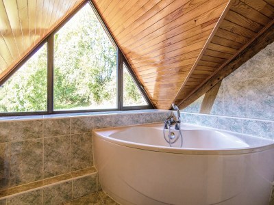 Villa Villa with Pool & Views in Sérilhac - Features photo 13