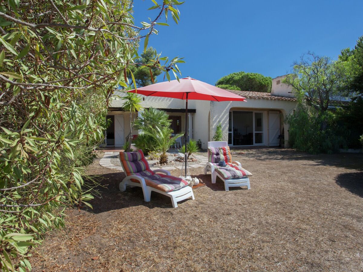 Holiday house Beachside Bliss in Cargèse - Outdoor photo 2