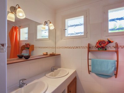 Holiday house Beachside Bliss in Cargèse - Features photo 23