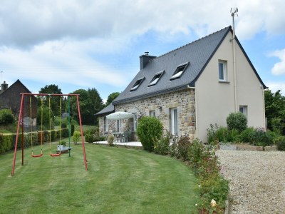 Holiday house Home for 7 Guests in Plouvara in Tréméloir - Holiday house