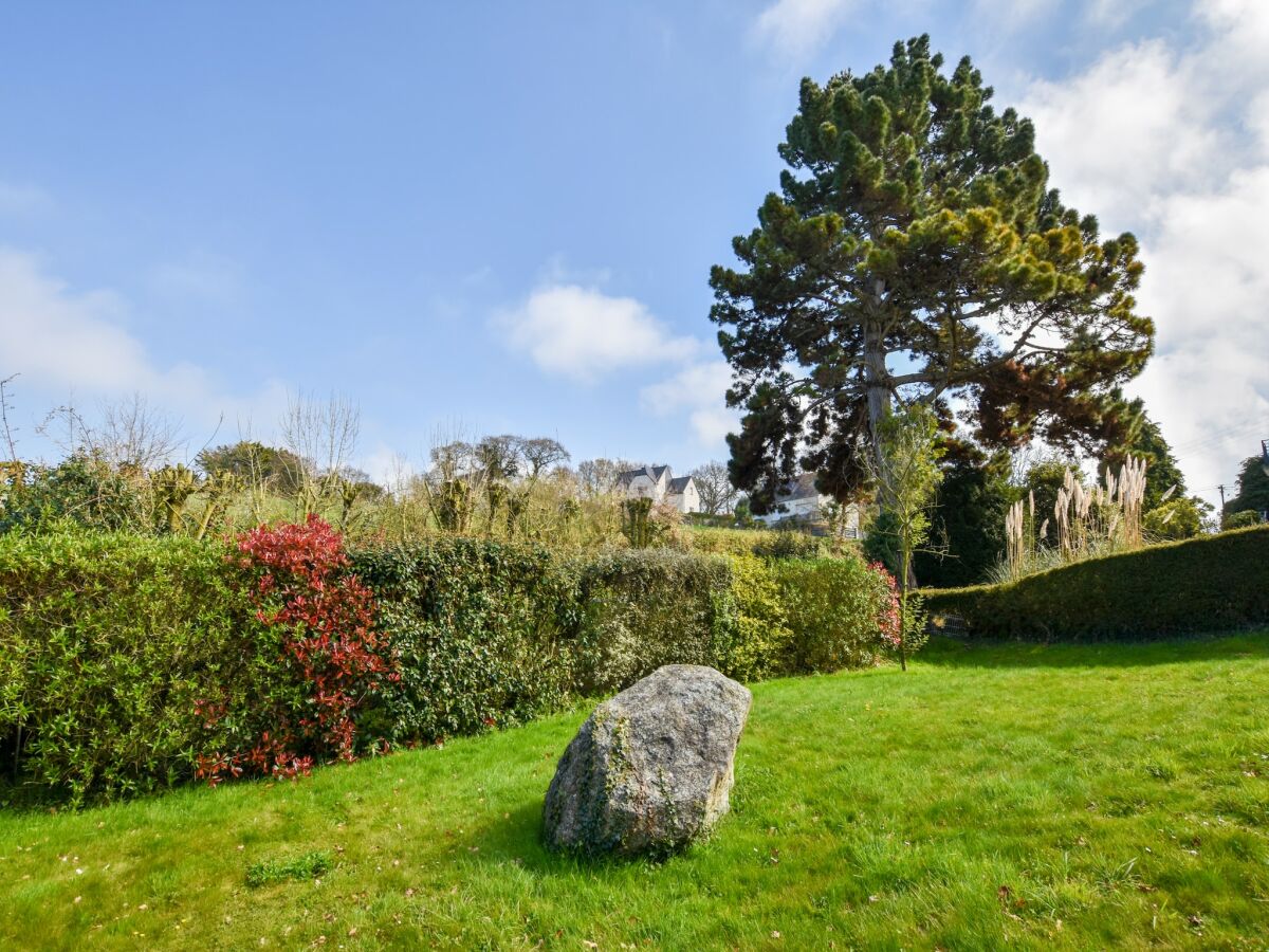 Holiday house Küstenrefugium in Plurien - Outdoor photo 3