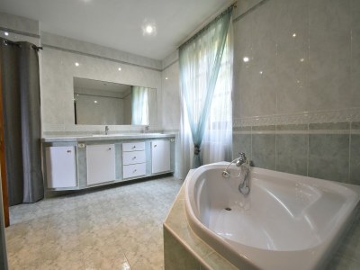 Holiday house Luxurious Holiday Home in Domme with Swimming Pool - Features photo 18