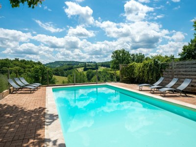 Holiday house Tranquil holiday home with private pool - Outdoor photo 16