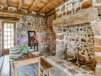 Holiday house Tranquil holiday home with private pool - Features photo 27