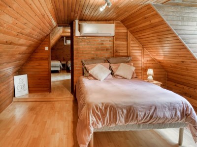 Holiday house Tranquil holiday home with private pool - Features photo 32