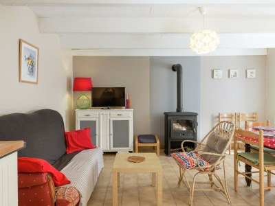 Holiday house Beautiful house with modern interior in Brest - Holiday house