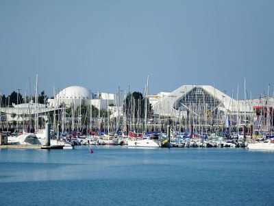 Holiday house Beautiful house with modern interior - Environment photo 27