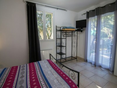 Villa Villa in Lédenon with Private Pool - Features photo 21