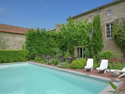 Villa Villa in Frankreich mit Pool und Weinbergen - Outdoor photo 4