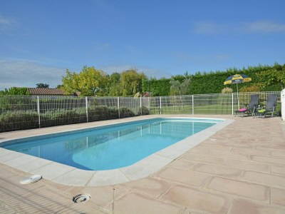 Villa Comfortable villa with swimming pool - Outdoor photo 6