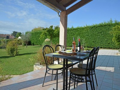 Villa Comfortable villa with swimming pool - Outdoor photo 9