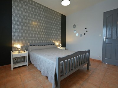 Villa Comfortable villa with swimming pool - Features photo 13