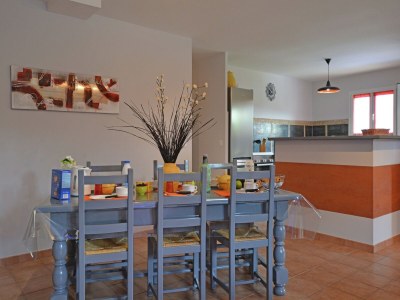 Villa Comfortable villa with swimming pool - Features photo 17