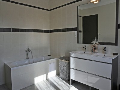 Villa Luxury villa with private pool - Features photo 28