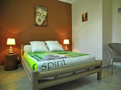 Villa Luxury villa with private pool - Features photo 33